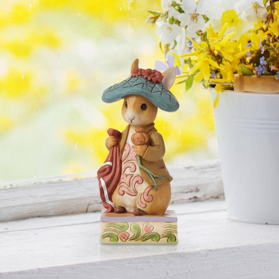 Nibble, Nibble, Crunch - Benjamin Bunny Figurine £29.95 SRP